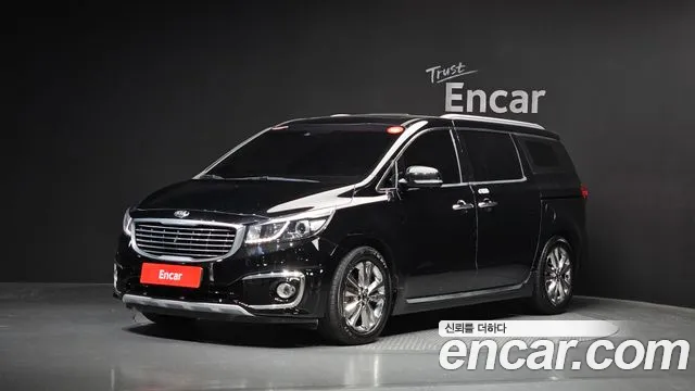 Kia Canival 2015 — photo 1