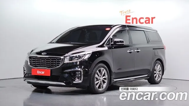 Kia Canival 2019 — photo 1