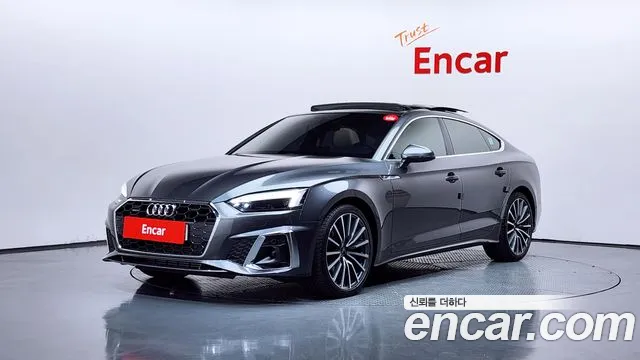 Audi A5 2023 — photo 1
