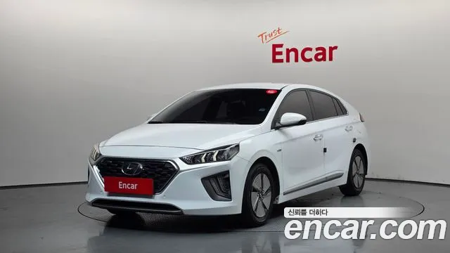 Hyundai Ioniq 2020 — photo 1