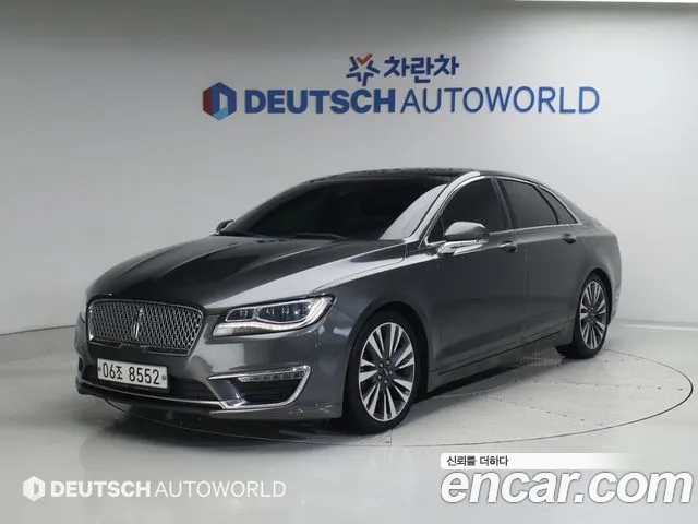 Lincoln MKZ 2017 — photo 1