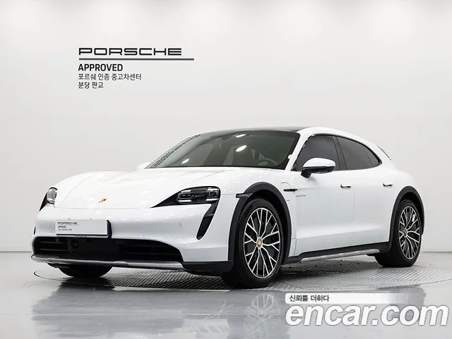 Porsche Taycan 2024 — photo 1