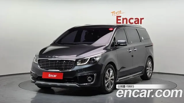 Kia Canival 2018 — photo 1