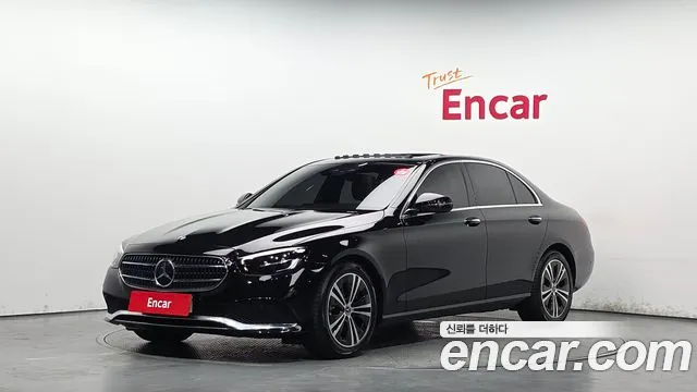 Mercedes-Benz E-Class 2021 — photo 1