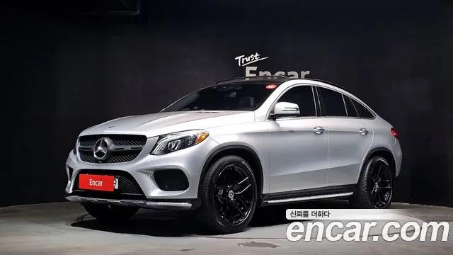 Mercedes-Benz GLE-Class 2017 — photo 1