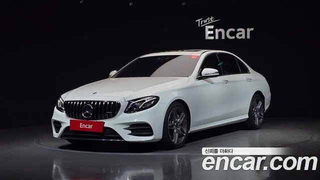 Mercedes-Benz E-Class 2018 — photo 1