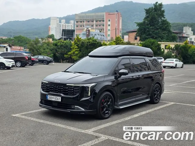 Kia Canival 2024 — photo 1