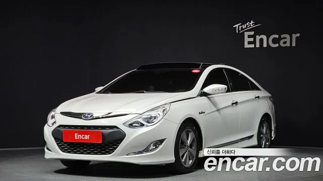 Hyundai Sonata 2012 — photo 1