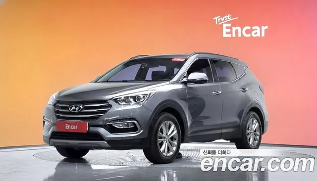 Hyundai Santafe 2017 — photo 1