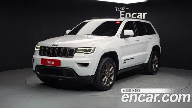 Jeep Cherokee 2016 — photo 1