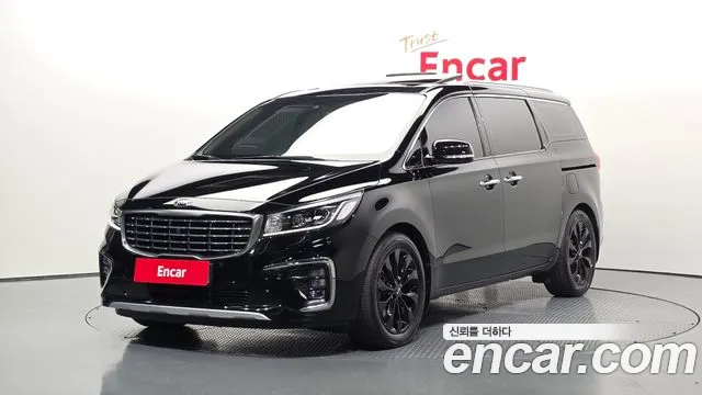 Kia Canival 2019 — photo 1