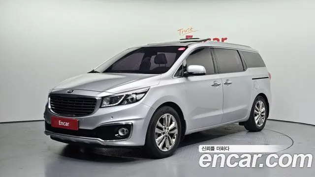 Kia Canival 2016 — photo 1