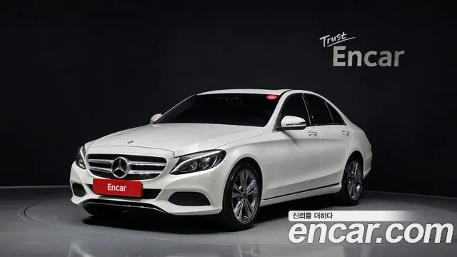 Mercedes-Benz C-Class 2018 — photo 1