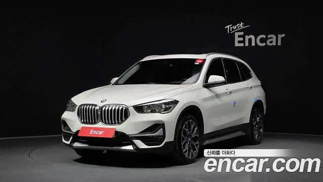 BMW X1 2022 — photo 1