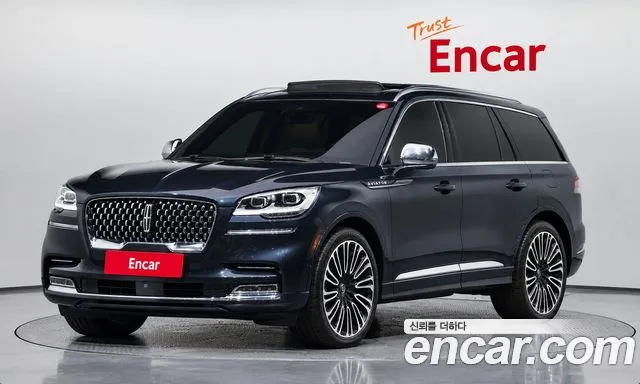 Lincoln Aviator 2022 — photo 1