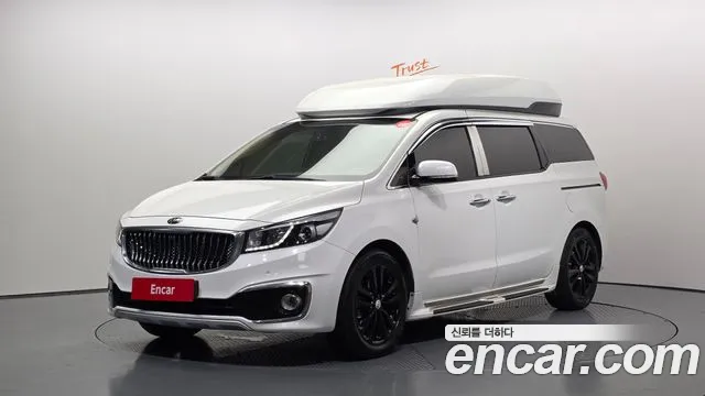 Kia Canival 2016 — photo 1