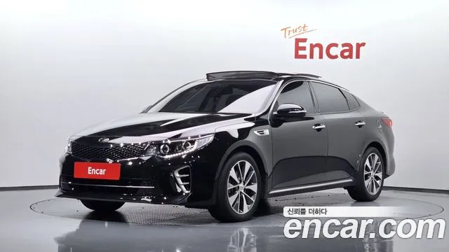 Kia K5 2016 — photo 1