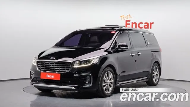 Kia Canival 2019 — photo 1