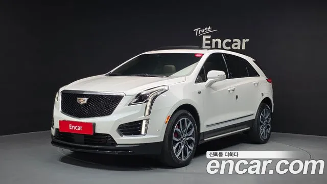 Cadillac XT5 2022 — photo 1