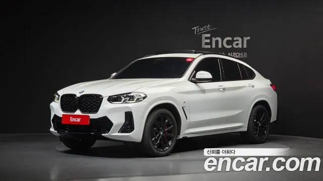 X4 (G02)