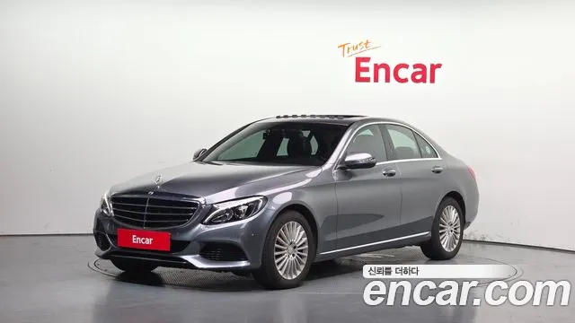 Mercedes-Benz C-Class 2017 — photo 1