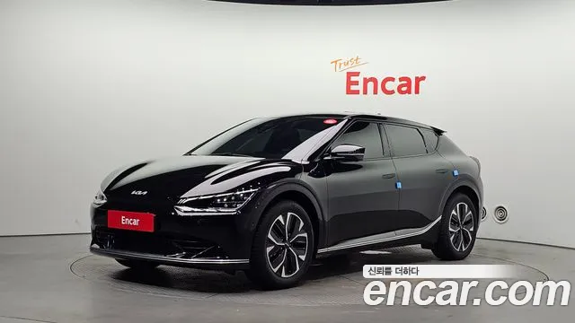 Kia EV6 2023 — photo 1