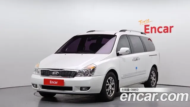 Kia Canival 2014 — photo 1