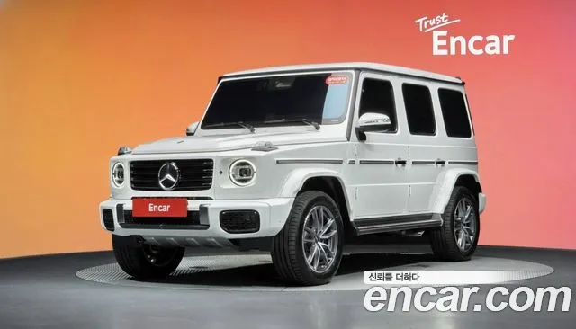 Mercedes-Benz G-Class 2025 — photo 1
