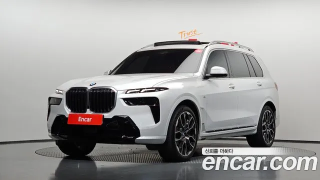 BMW X7 2024 — photo 1