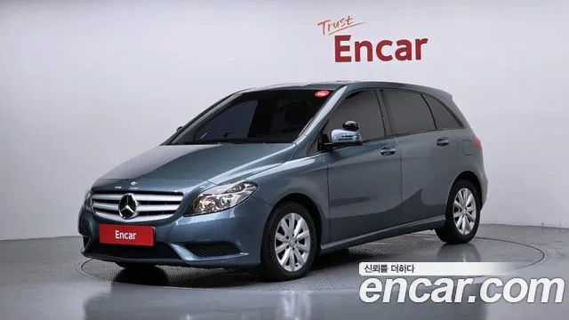 Mercedes-Benz B-Class 2013 — photo 1