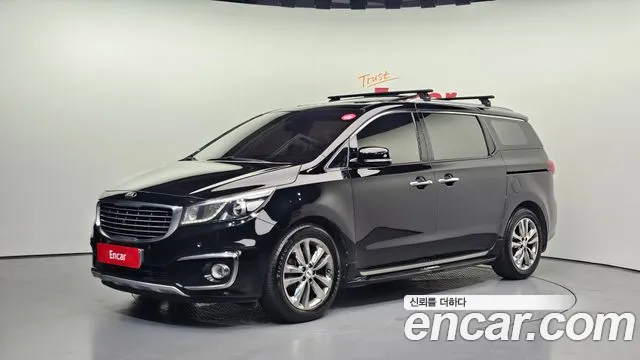 Kia Canival 2018 — photo 1