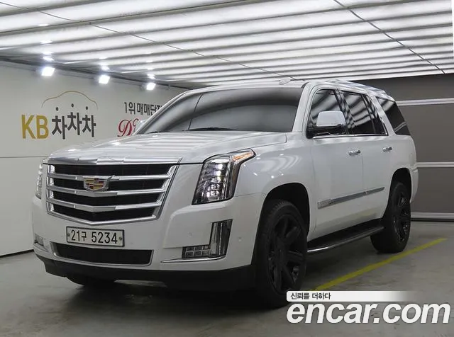 Cadillac Escalade 2017 — photo 1
