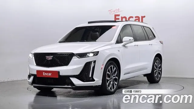 Cadillac XT6 2022 — photo 1