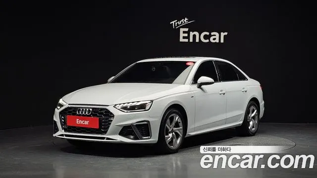 Audi A4 2021 — photo 1