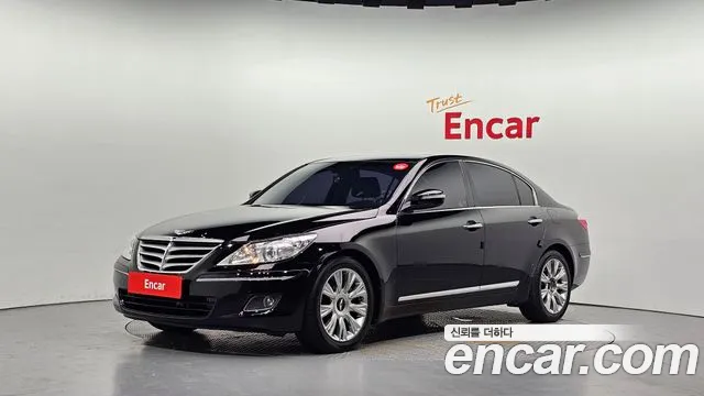 Hyundai Genesis 2011 — photo 1