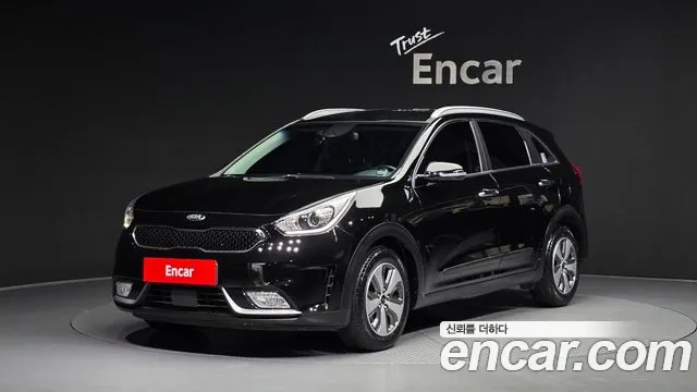 Kia Niro 2018 — photo 1