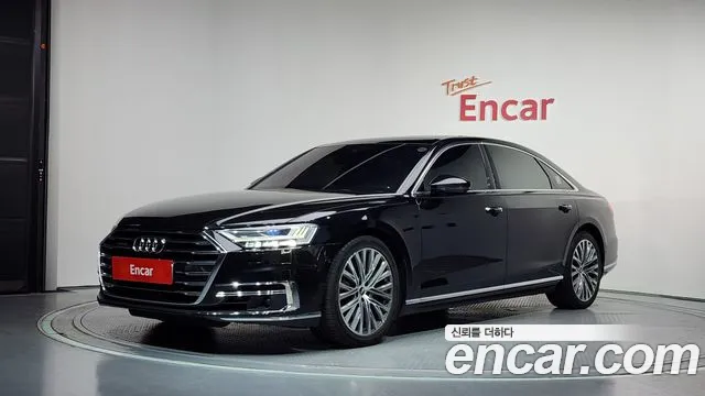 Audi A8 2021 — photo 1