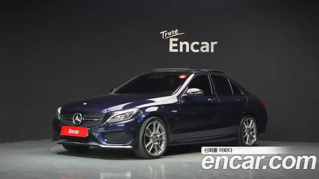 Mercedes-Benz C-Class 2018 — photo 1
