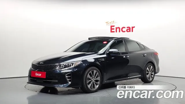 Kia K5 2016 — photo 1