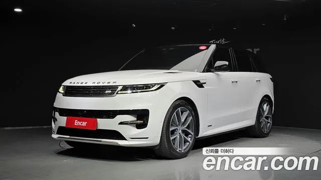 Land Rover Range Rover Sport 2023 — photo 1