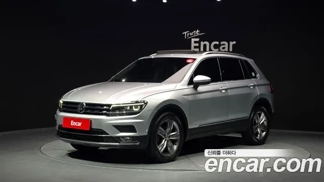 Volkswagen Tiguan 2018 — photo 1