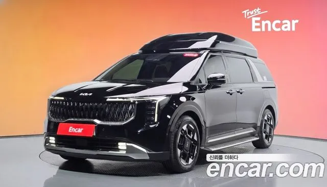 Kia Canival 2025 — photo 1