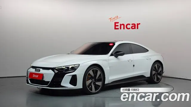 Audi e-tron GT 2023 — photo 1