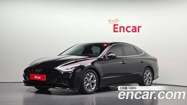 Hyundai Sonata 2022 — photo 1
