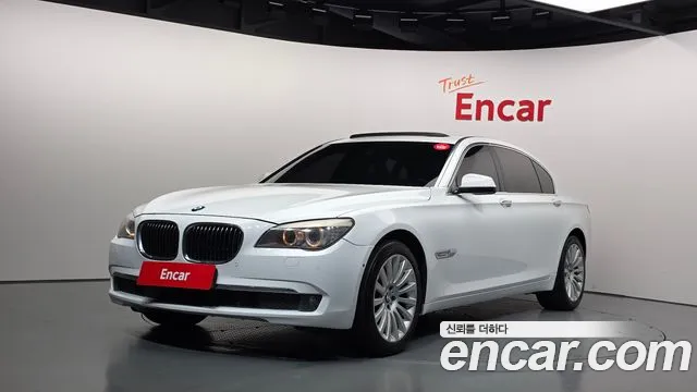 BMW 7-Series 2012 — photo 1
