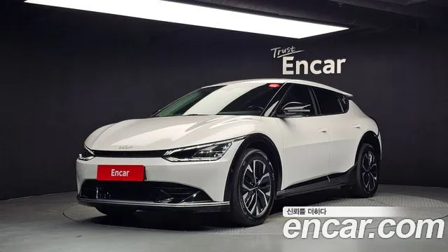 Kia EV6 2022 — photo 1