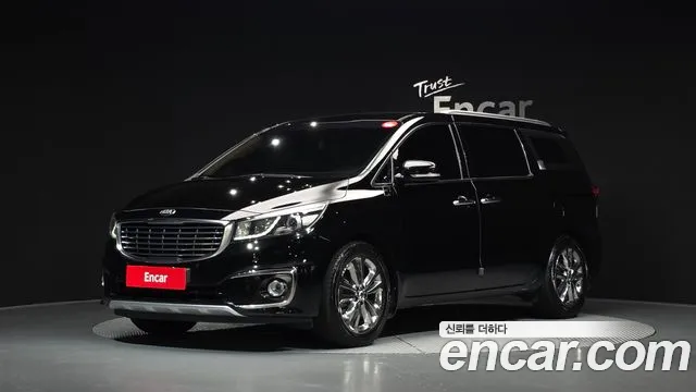 Kia Canival 2018 — photo 1