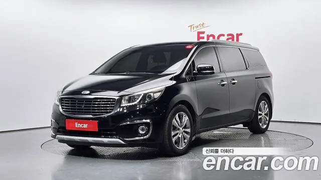 Kia Canival 2016 — photo 1