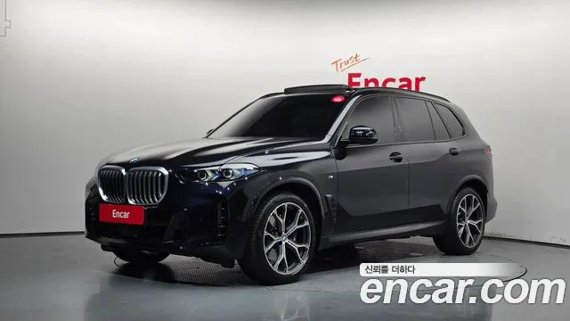 BMW X5 2026 — photo 1