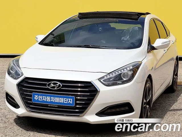 Hyundai i40 2016 — photo 1
